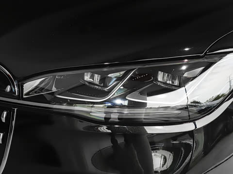 2025�� 2.0T ����������