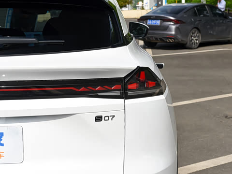 2026�� 300Ultra ��ΪǬ�������