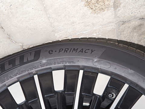 2026�� ���� 750 Ultra