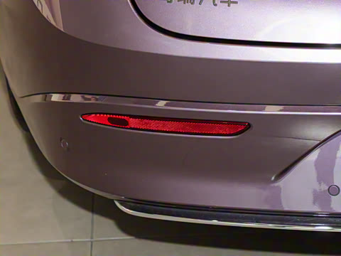 2025�� 705km Pro