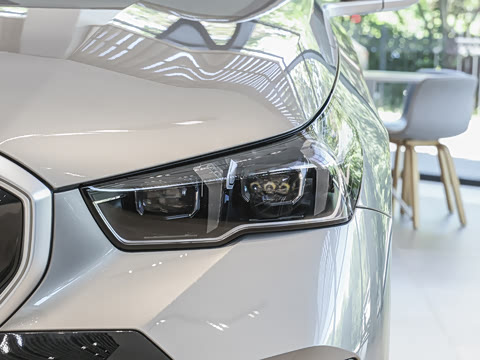 2026�� �Ŀ� 530Li ������ M�˶���װ