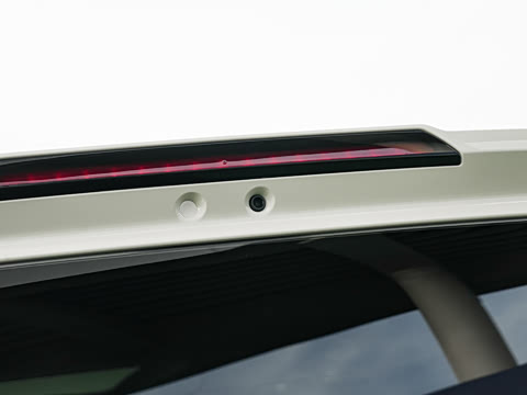 2025�� 210KM ����Ultra��