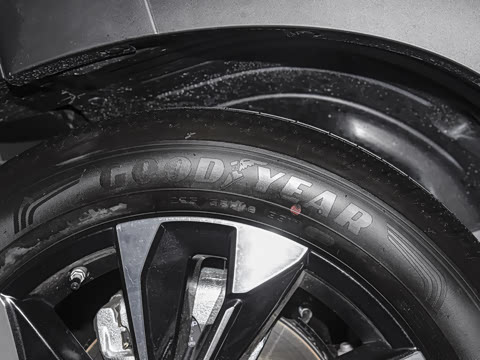 2026�� 2.5L ���а�