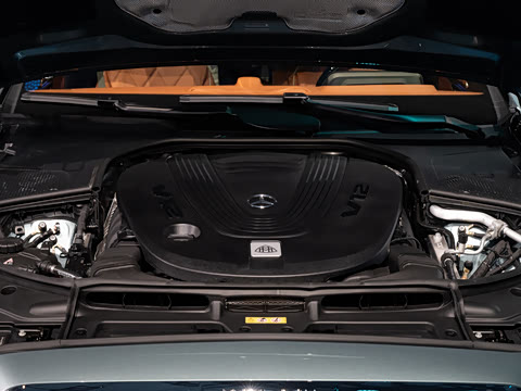 2027�� S 680 4MATIC