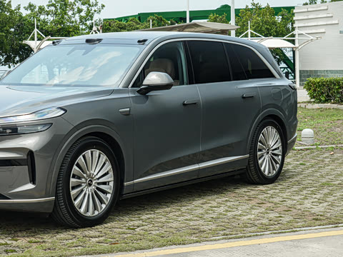 2026�� Ultra+ ������