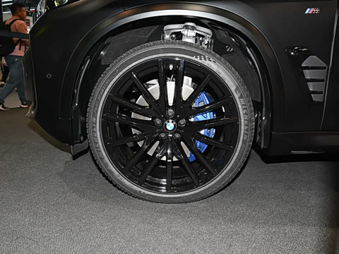 2026�� xDrive 40Li �����