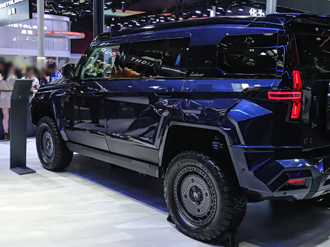 2025�� M900 ������