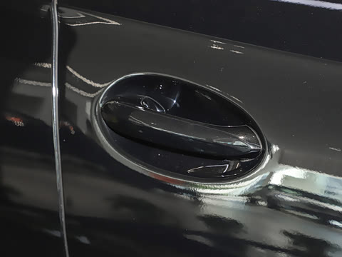 2026�� xDrive40i M�˶���װ