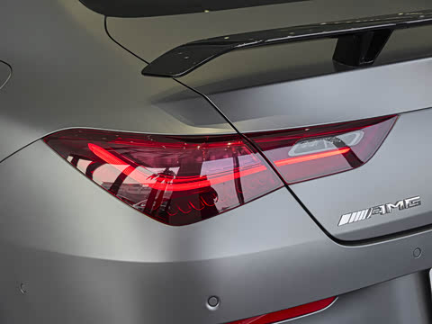 2026�� AMG CLA 45 S 4MATIC+