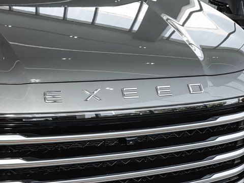 2025�� 180 ��������Ultra���� 7��