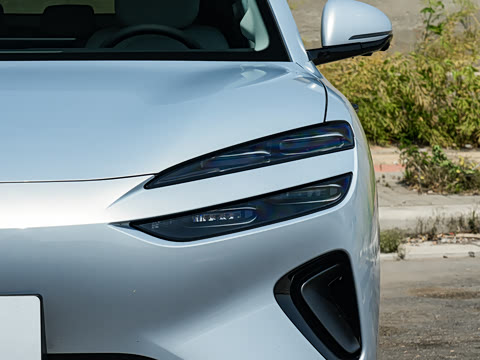 2026�� EV  605�캽��