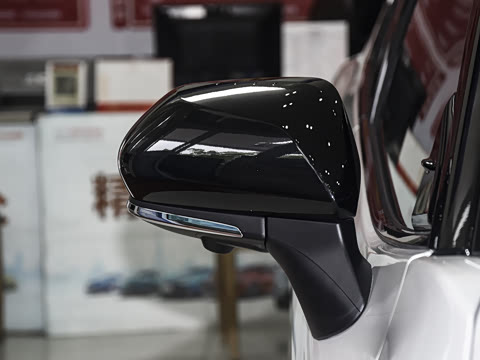 2026�� ˫�� 2.0HS �˶���