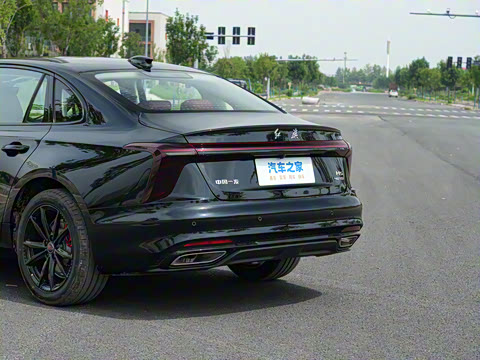 2025�� 2.0T �Զ���Ӱ200���������