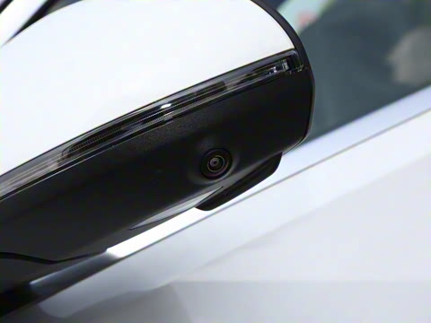 2025�� �Ŀ� C 260 L