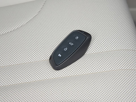 2026�� 1.5T PHEV Ultra 6��