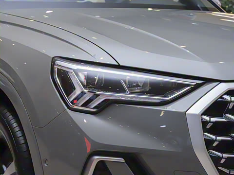 2026�� quattro 45�����ذ� 35TFSI ʱ�ж�����