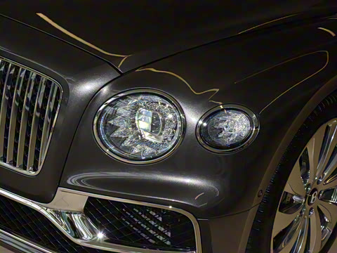 2024�� V8 Edition 8