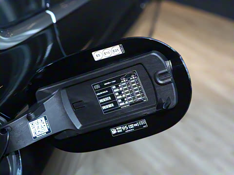 2026�� E 300 L ʱ���˶���