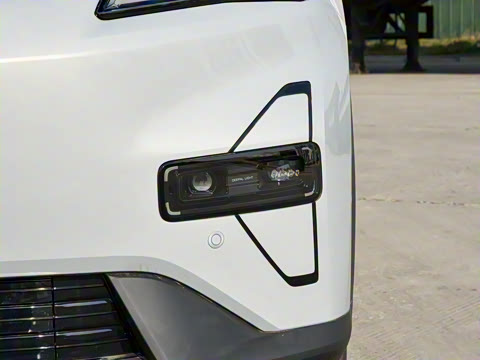 2026�� 215Max���̰�