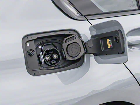 2026�� eDrive 40 L ��ҹ��װ