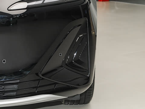 2025�� 700 ��ѡ��