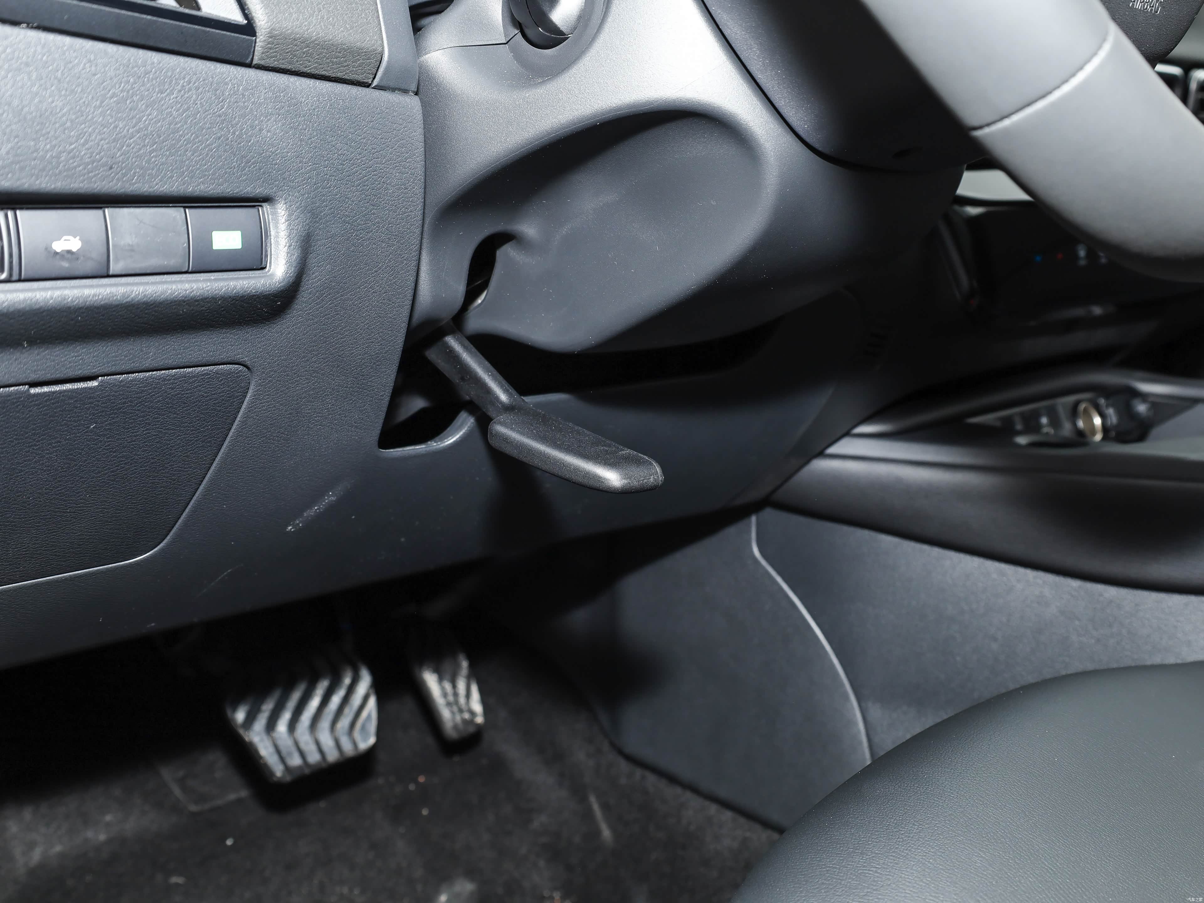 Nissan SYLPHY, миниатюра 15
