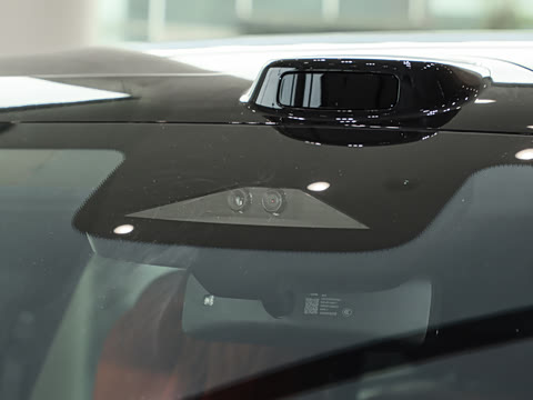 2025�� Pro ���ܻ��°�