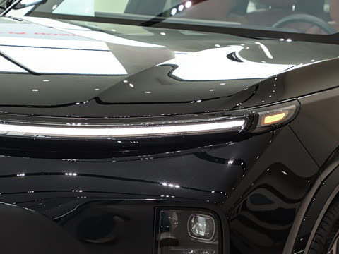 2025�� Pro ���ܻ��°�