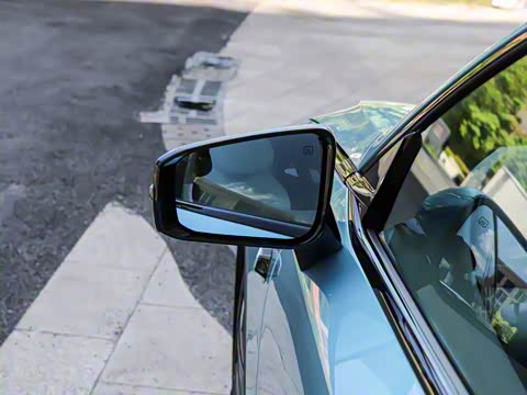 2026�� 550Ultra��ΪǬ��ADS SE��