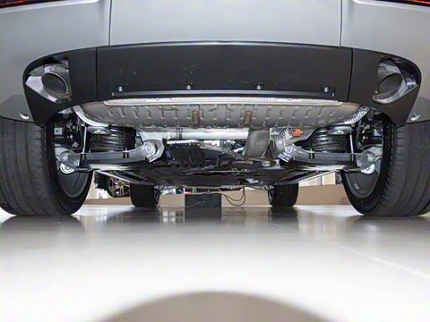 2025�� 3.0 L6 400PS �����ӳ���