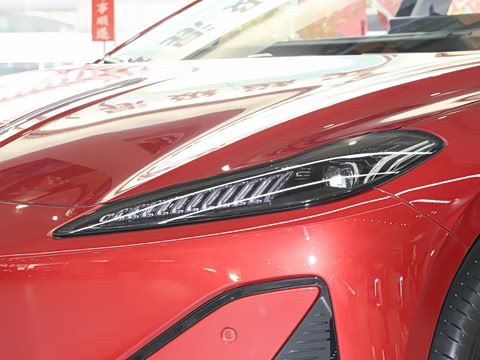 2025�� 550��