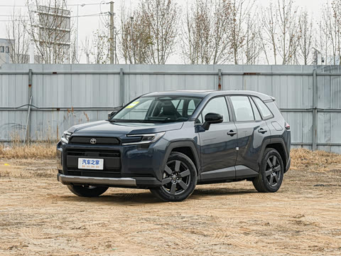 2026�� 2.0L ����������