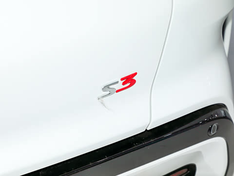 2026�� 535 MAX�����