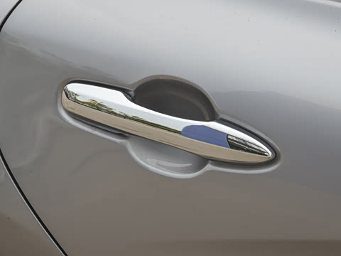 2026�� 2.0L ������