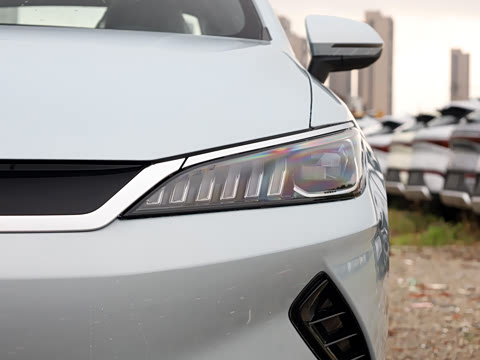 2025�� EV �Ǽݰ� 510KM��ȡ��