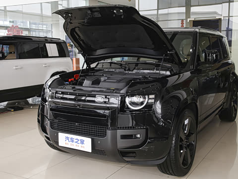 2026�� 110 3.0T P400 X-Dynamic HSE