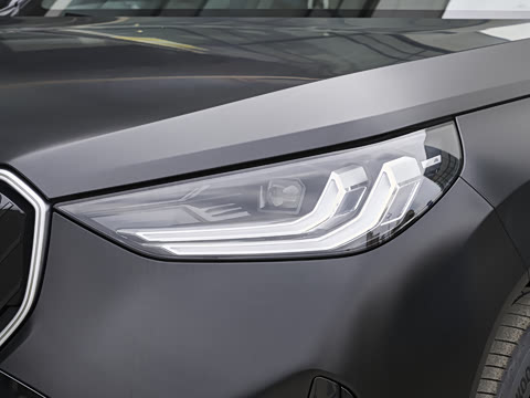 2026�� xDrive30L �����