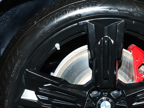 2026�� M50 xDrive