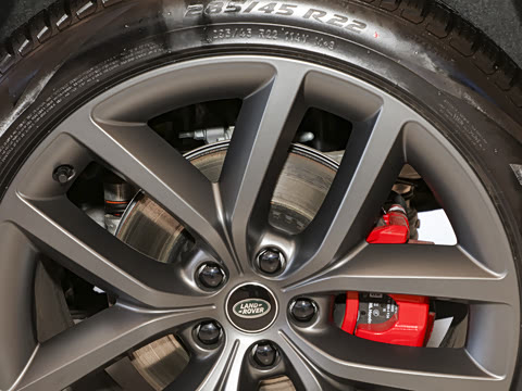 2025�� 400PS Dynamic SE