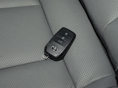 2026�� ˫�� 2.5L �����콢��