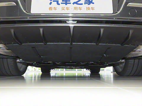 2026�� 4.0T V8 Mulliner