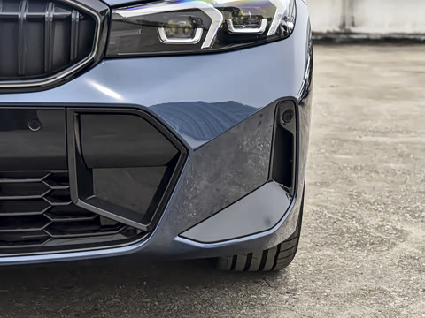 2026�� 330Li M�˶���ҹ��װ