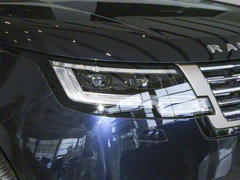 2024�� 4.4 V8 SV���ٴ����ӳ��� 4��