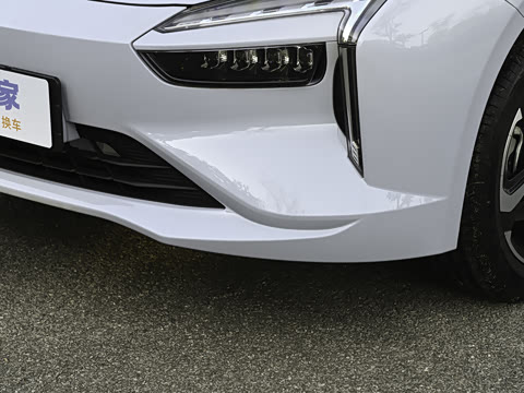 2026�� 705km MAX����������