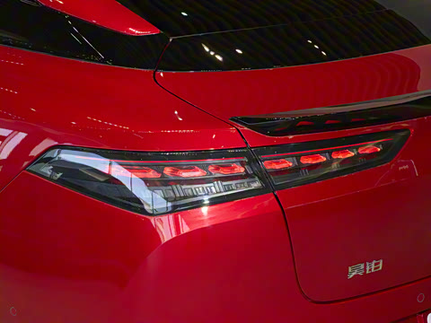 2025�� �Ŀ� 710 Max��