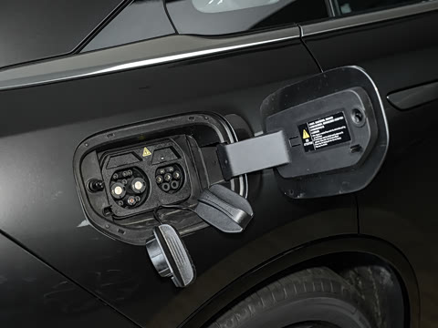 2026�� ����200 Pro�˶���