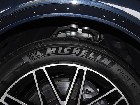 2026�� Cayenne Coup�� 3.0T