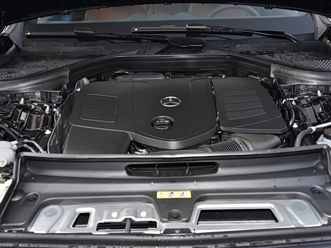 2026�� GLC 300 L 4MATIC ������ 5��