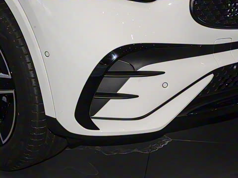 2025�� �Ŀ� GLC 260 4MATIC ����SUV