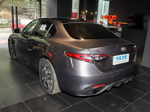 2025�� 2.0T 280HP VELOCE ������